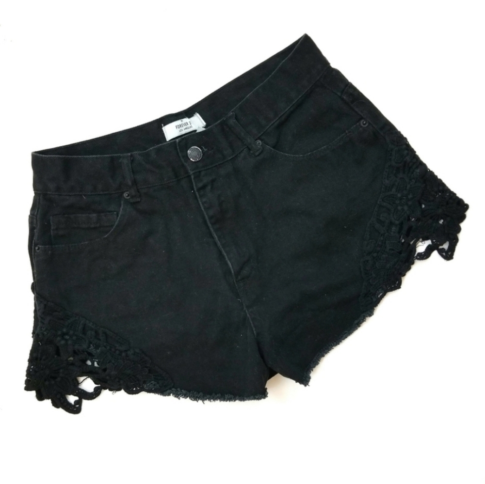 4/$25 Forever 21 Crochet Lace Side Shorts